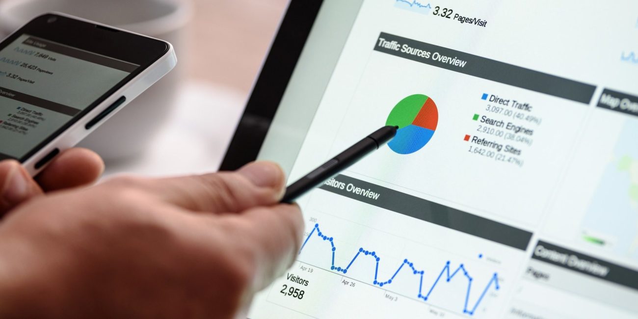 Navigazione mobile e desktop, articolo di Estrogeni&Partners